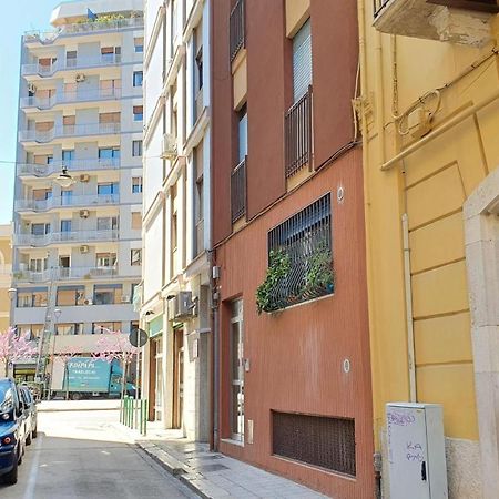 La Terrazza Tra I Tetti Studio - Bari Centro Apartment Luaran gambar
