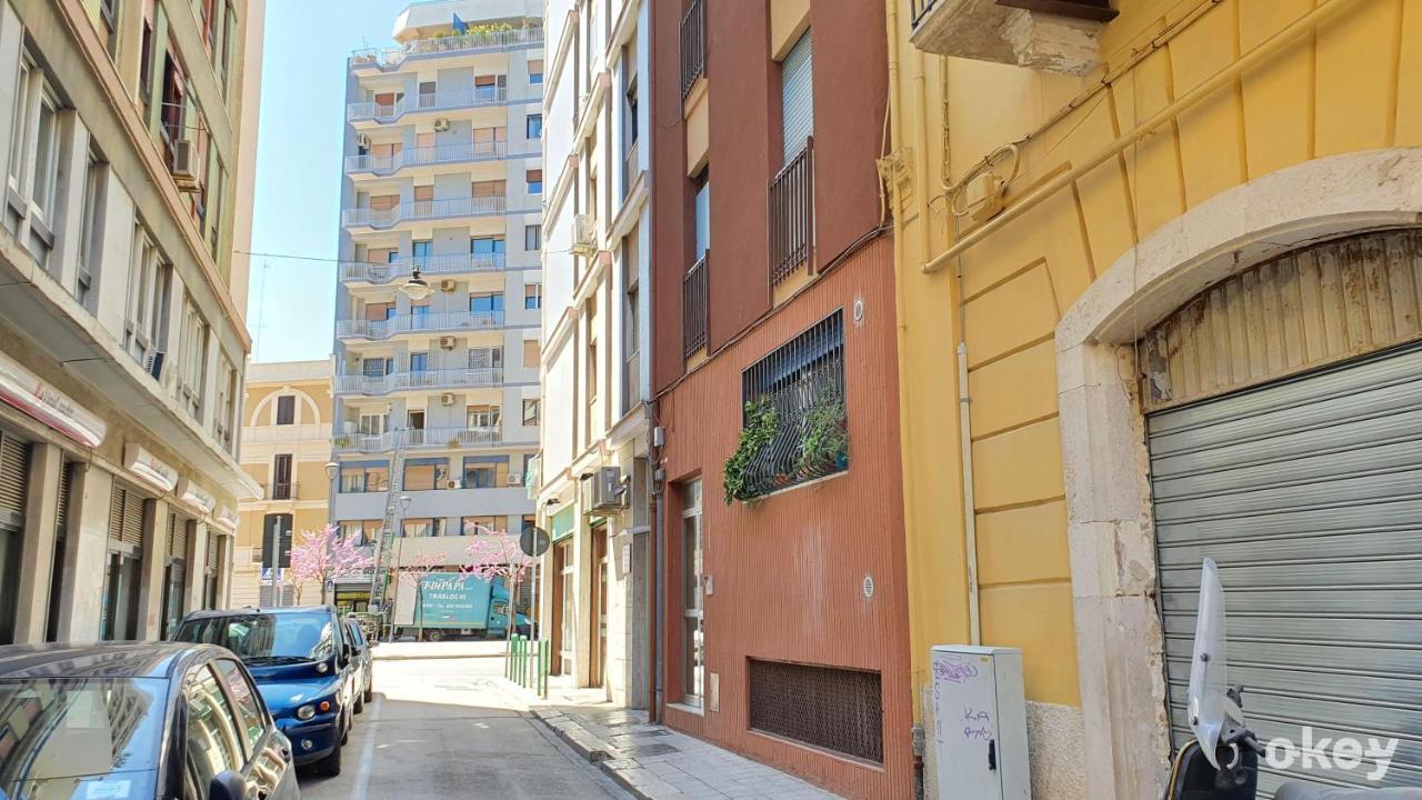 La Terrazza Tra I Tetti Studio - Bari Centro Apartment Luaran gambar